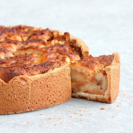 Appeltaart spijs gesneden